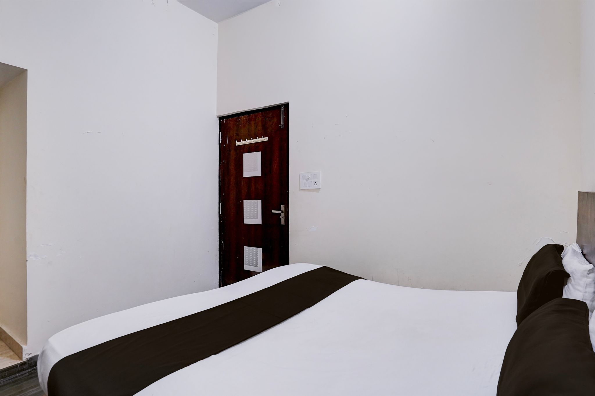 Hotel O Krishna Villa Classic 6