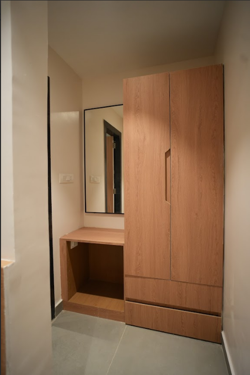 Kolas Grand Hotel & Convention Center Premier Deluxe King Room 3