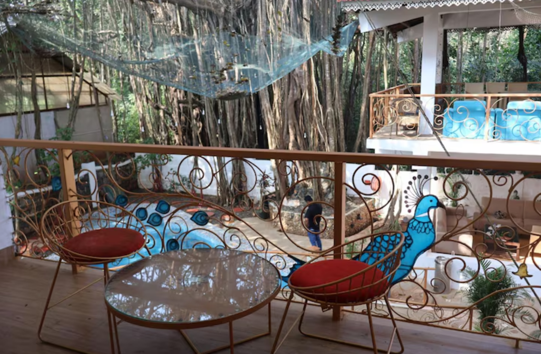 Vibes Inn Singing Tree Deluxe Room 3