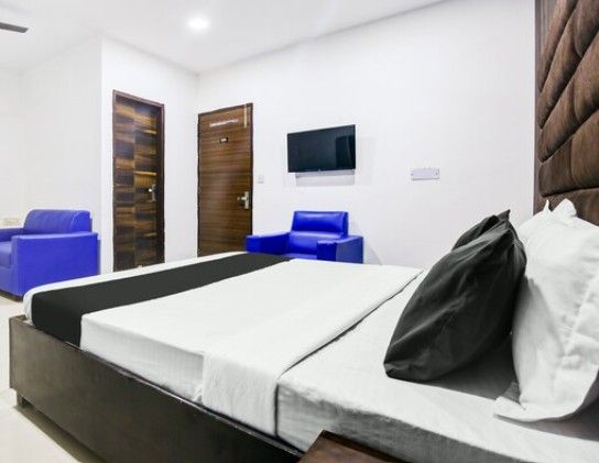 The Royal Bathinda DELUXE ROOM