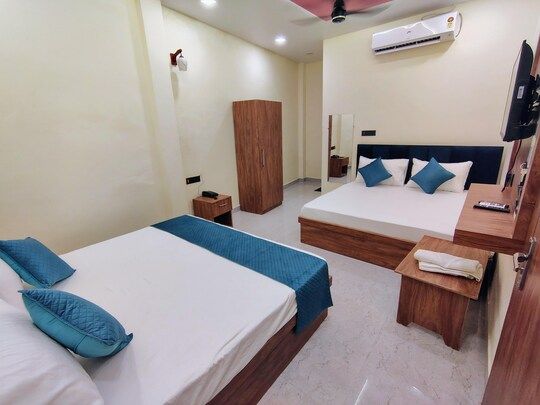  Hotel Shree Park Family Room