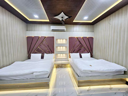 Deluxe Double Bedroom