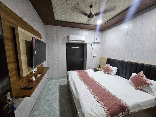 Single Bedroom