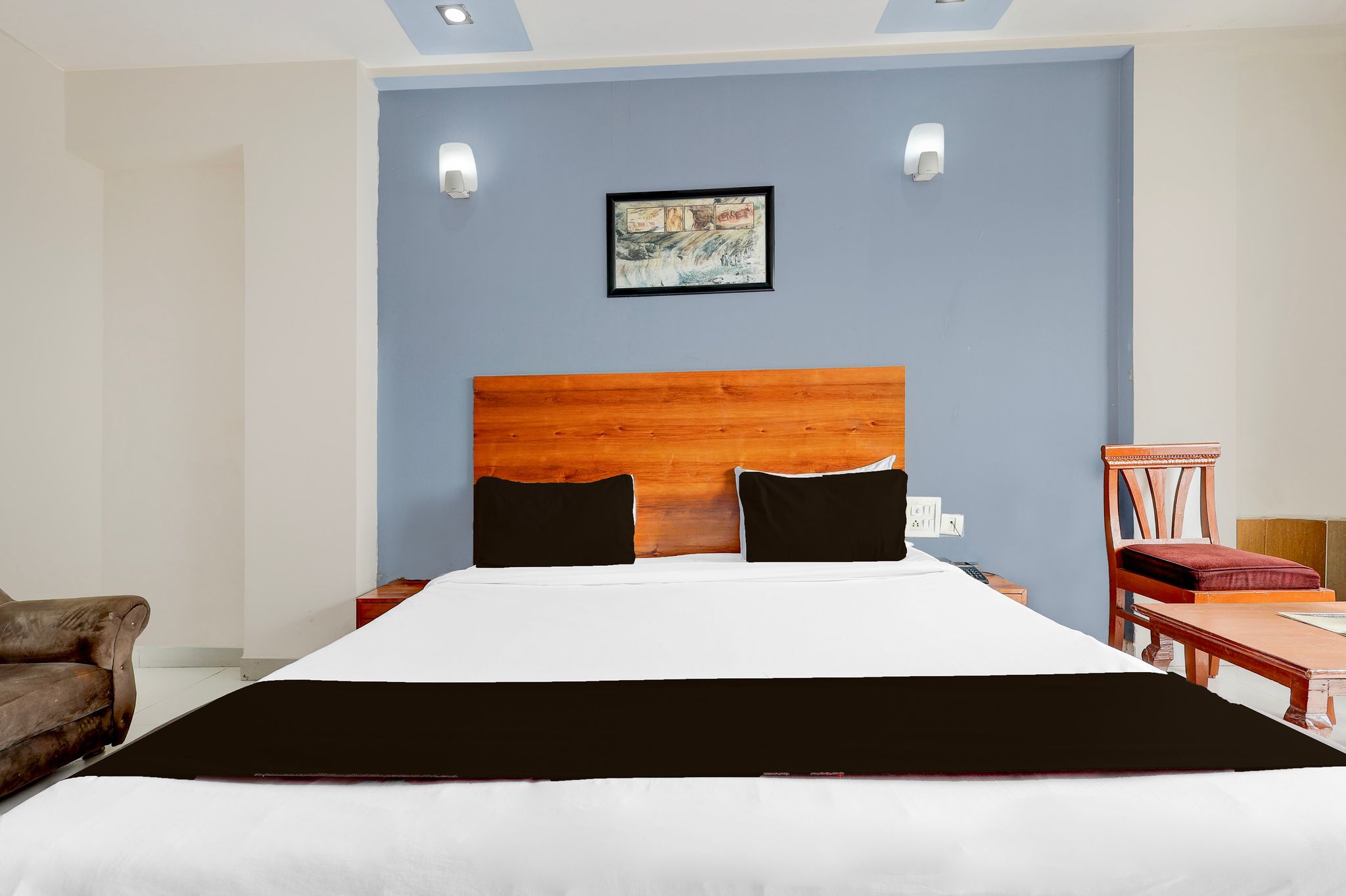 Collection O Taj Empire Classic 11