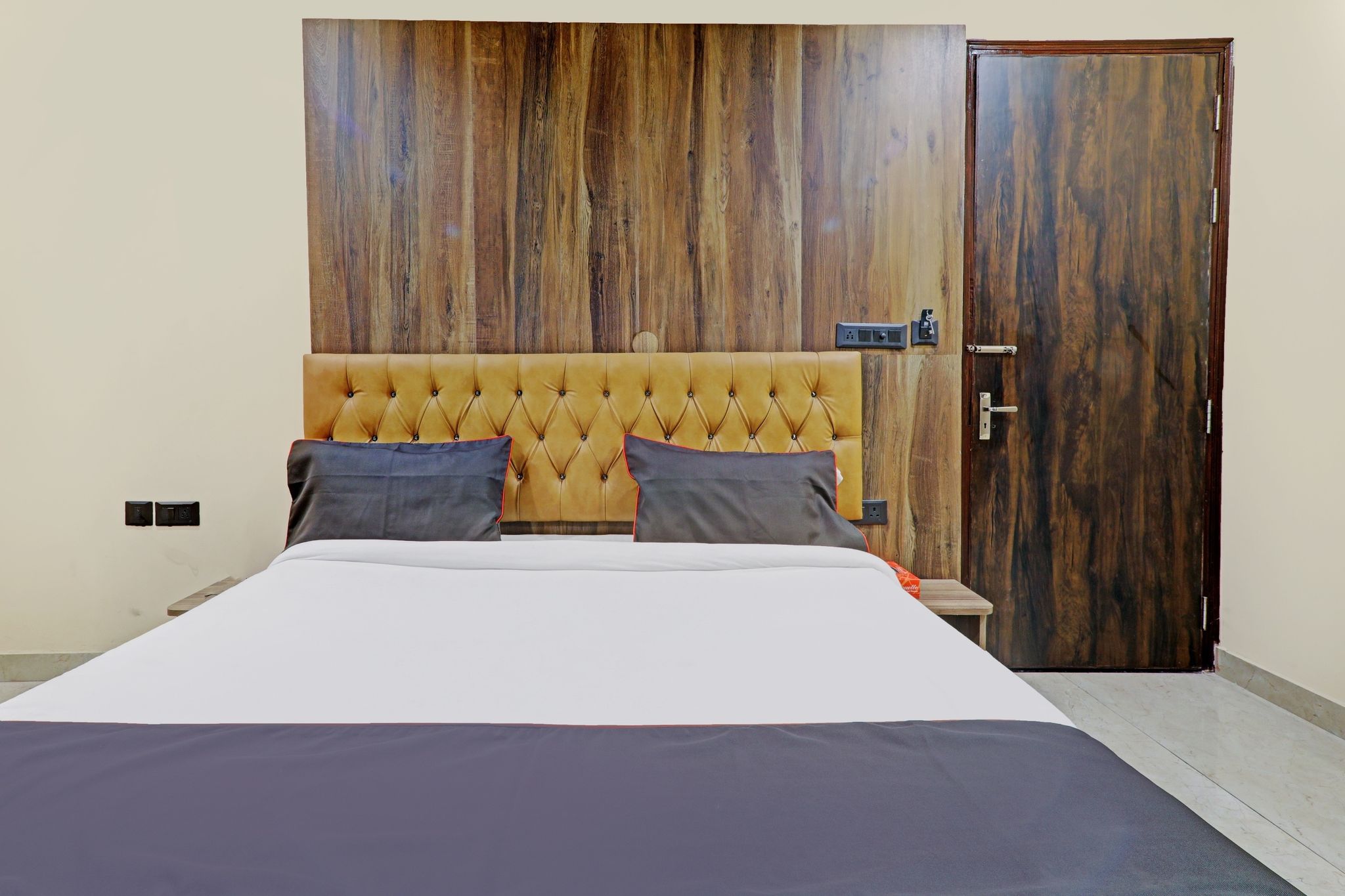 Townhouse Jayati Oasis Inn Classic 11