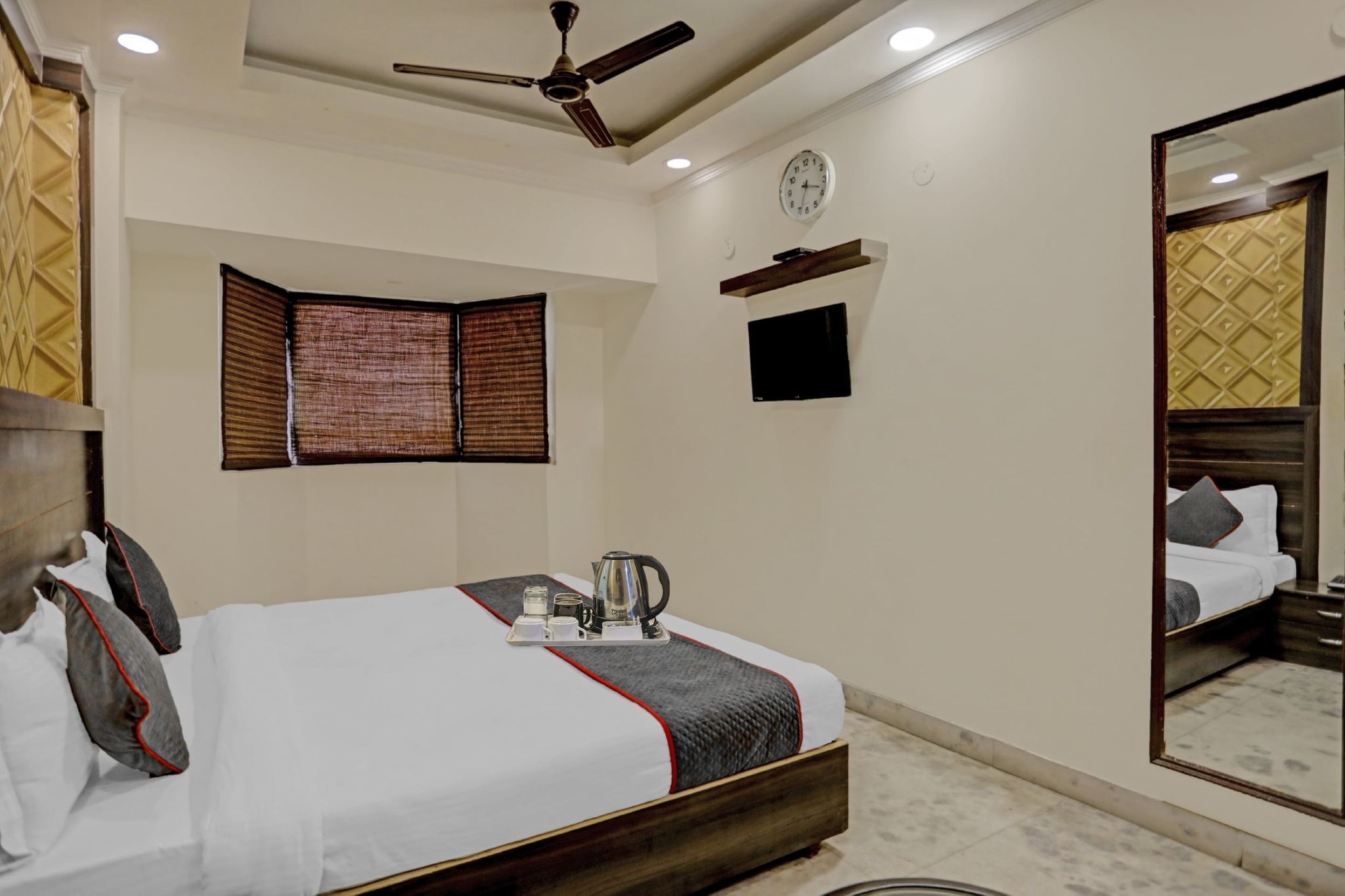 Townhouse Jai Guru Ji Nearest Merceds Benz Sector 11 Classic 7