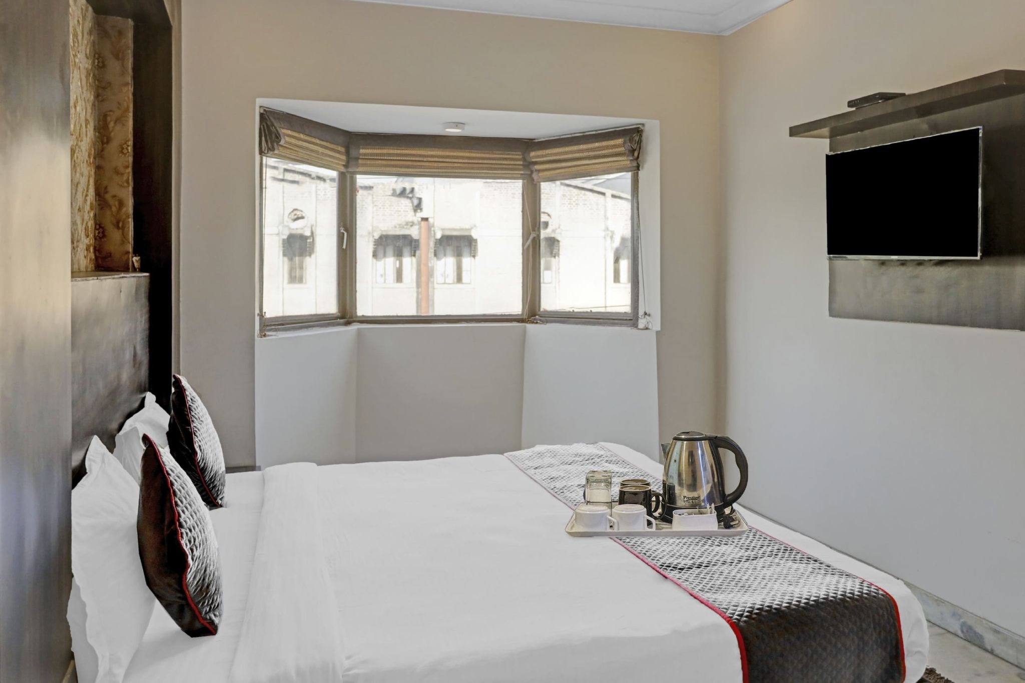 Townhouse Jai Guru Ji Nearest Merceds Benz Sector 11 Classic 14