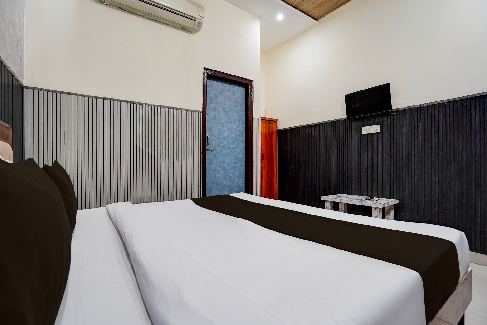 Super Hotel O Dadri Railway Station Formerly Cross Town CLASSIC 4