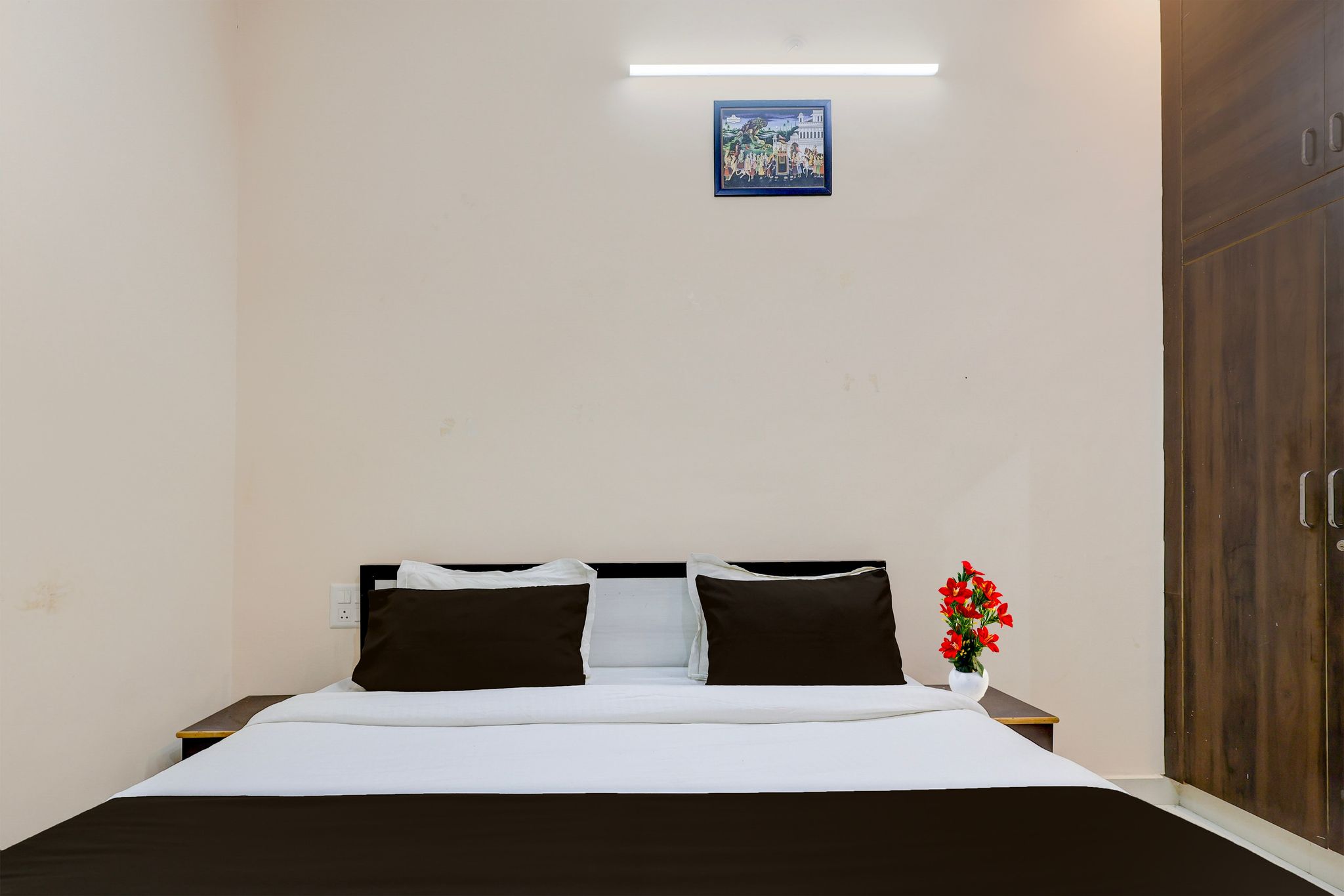 Collection O Jodhpur Cantt Railway Station Formerly Pithoragarh Resort CLASSIC 6