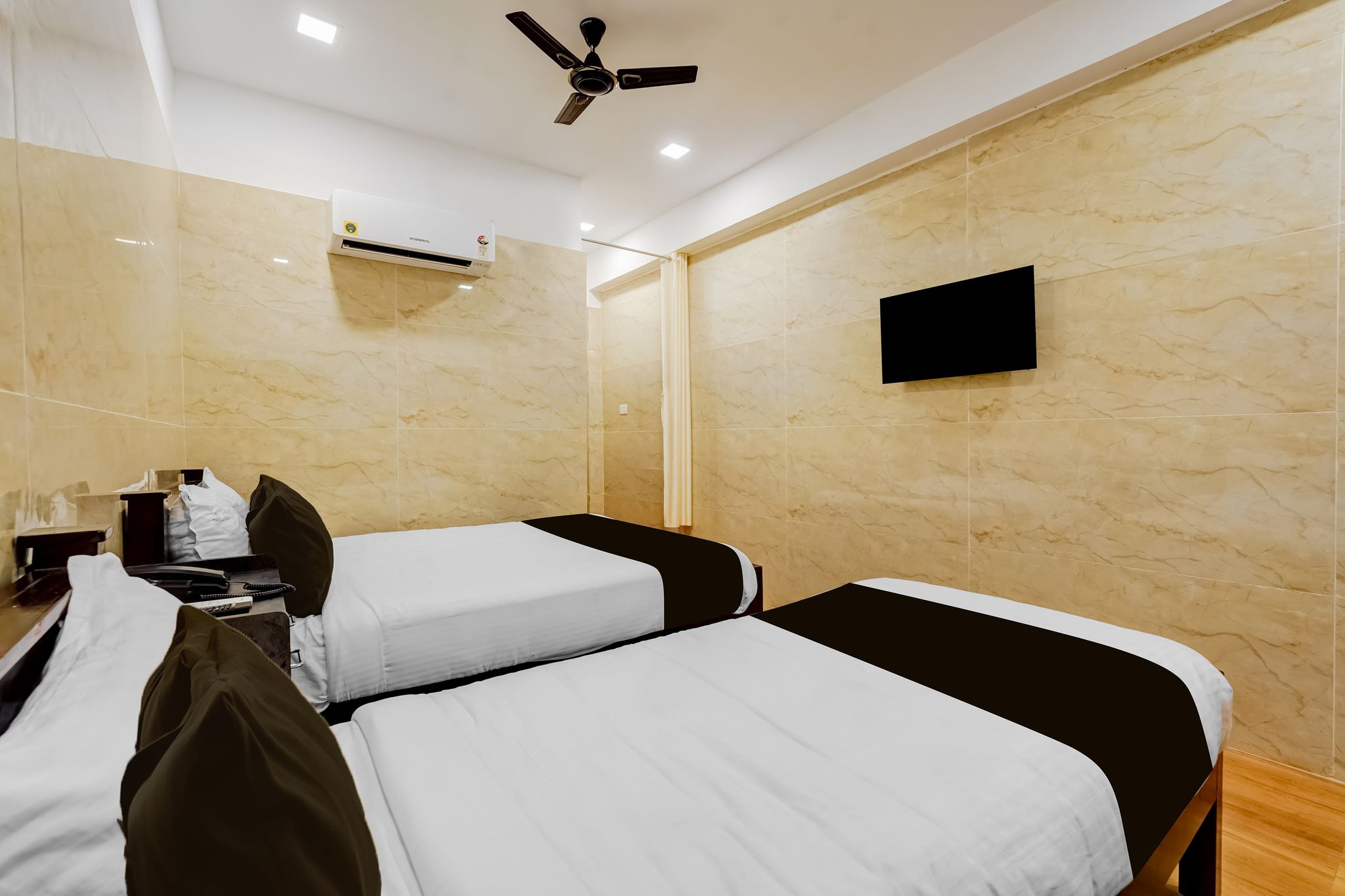 Collection O Tiruvannamalai Formerly Thangam Residency CLASSIC 9