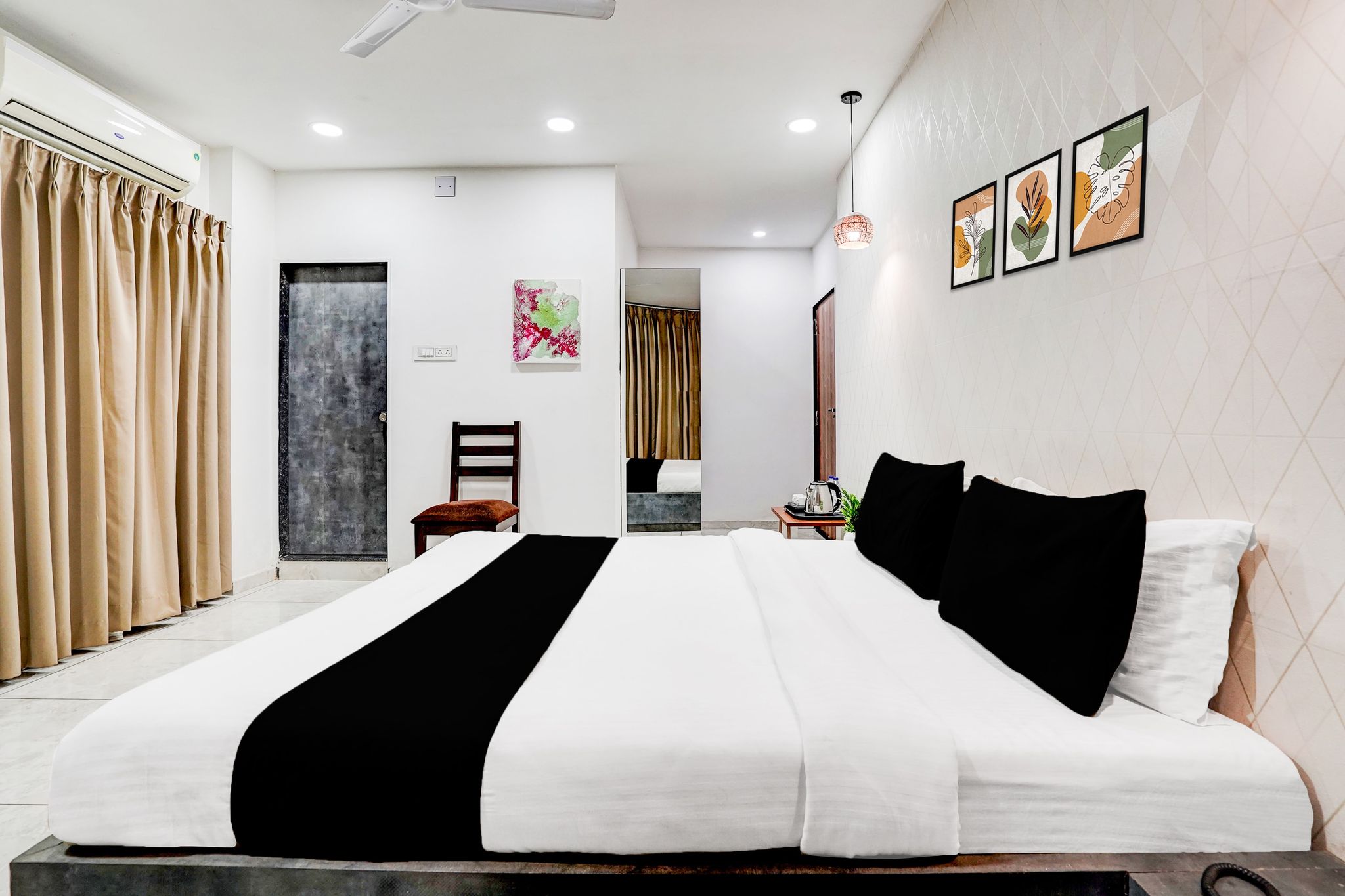 Collection O Rajpipla Bus Terminal Formerly Rajniwas CLASSIC 7