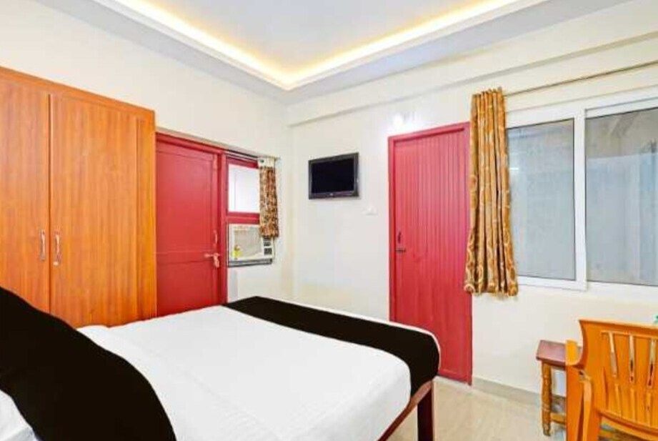 Collection O Technopark Phase 1 Formerly Snehalayam CLASSIC 17