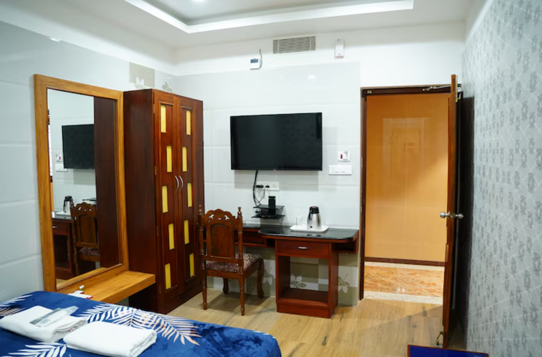 Kanchi Residency Kanchipuram Premium 3