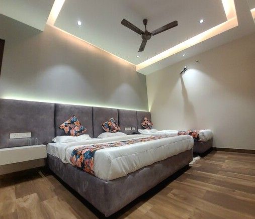 Super Deluxe (Triple Sharing) Room