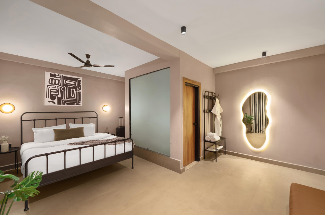 Superior King Room