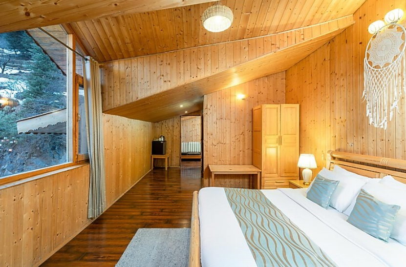 The Attic : Supreme Cottage room with Balcony