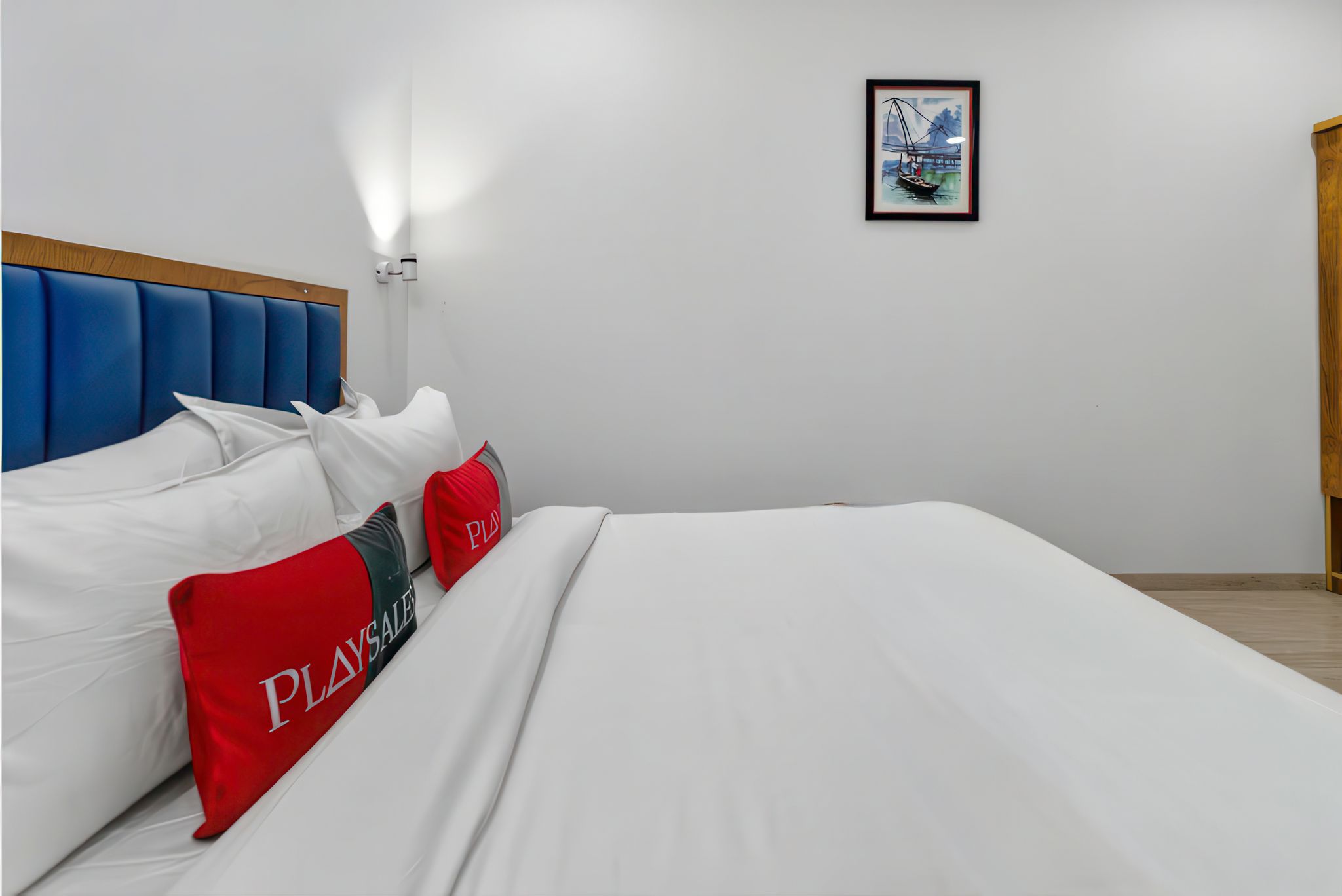 Rooms to Go By Aurich Hotels Deluxe Room 3