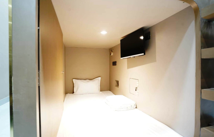 Astropod A Unit Of Ammas Palace Male Dormitory - 2 Beds Combo 2