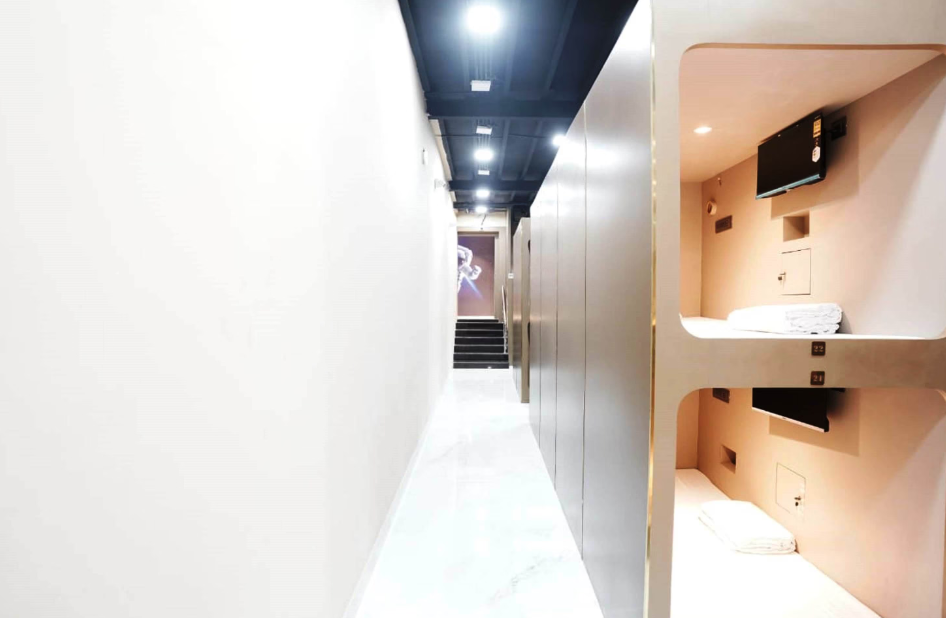 Astropod A Unit Of Ammas Palace Male Dormitory - 2 Beds Combo 3