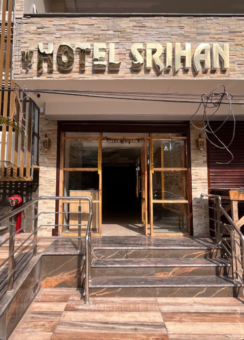 HOTEL SRIHAN