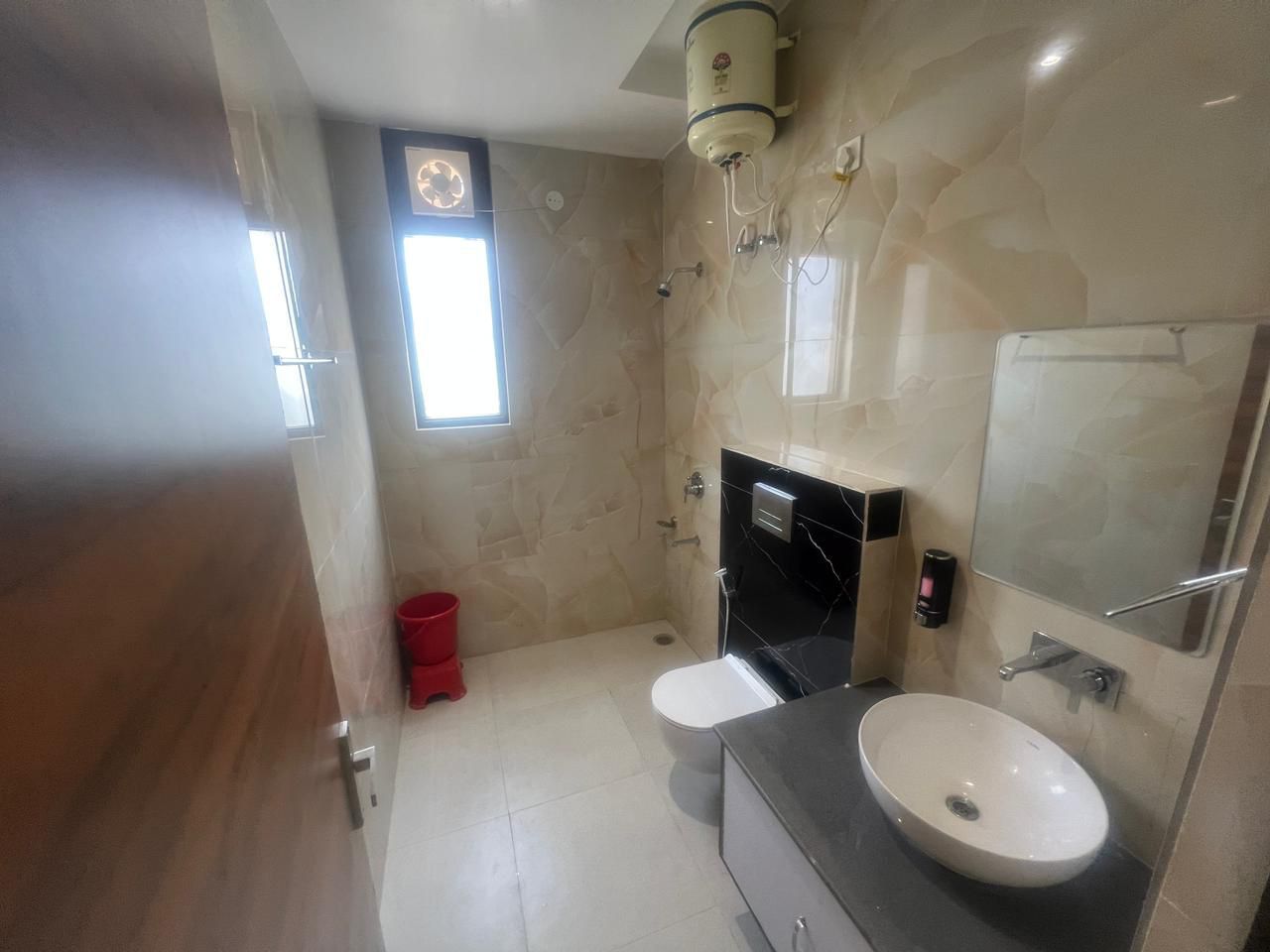 Hotel New Rajindera Palace Deluxe Room 8