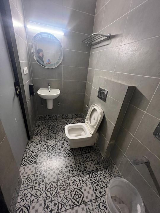 Hotel Enigma Standard 4