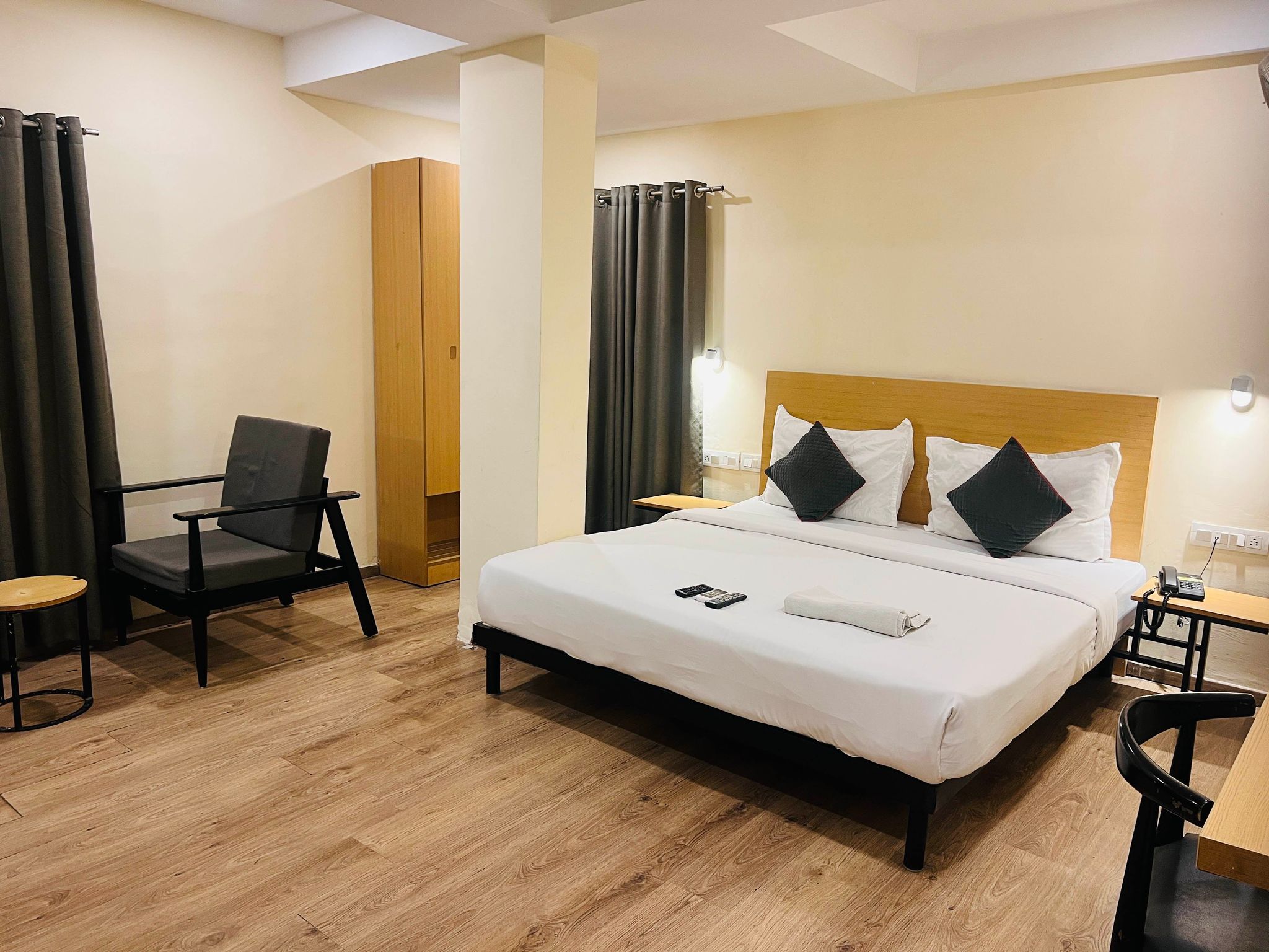 Hotel Enigma Standard 2