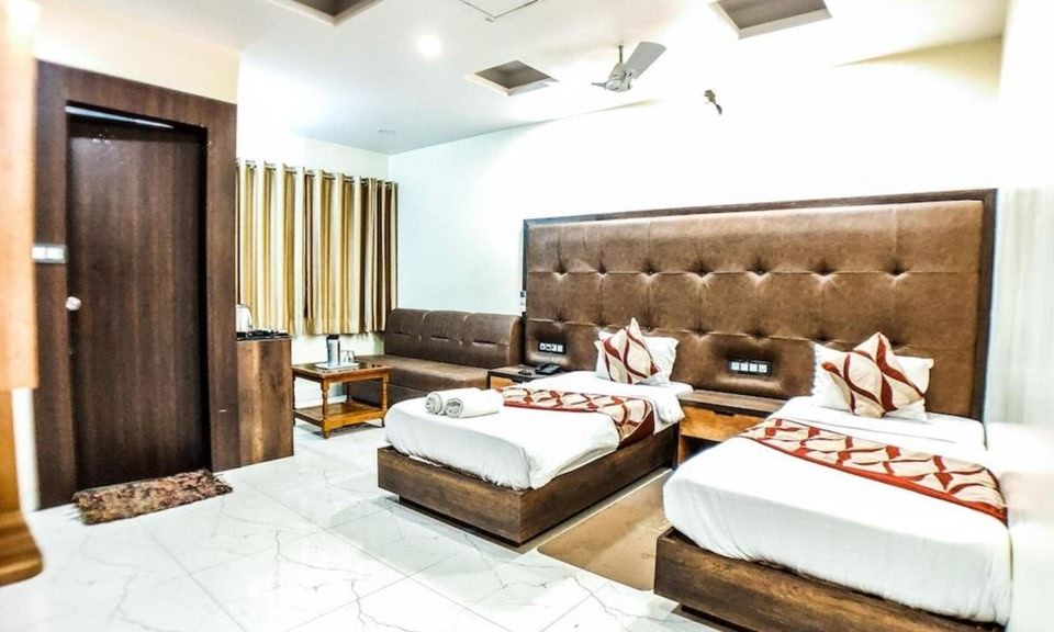 Hotel Orchid inn DELUXE ROOM