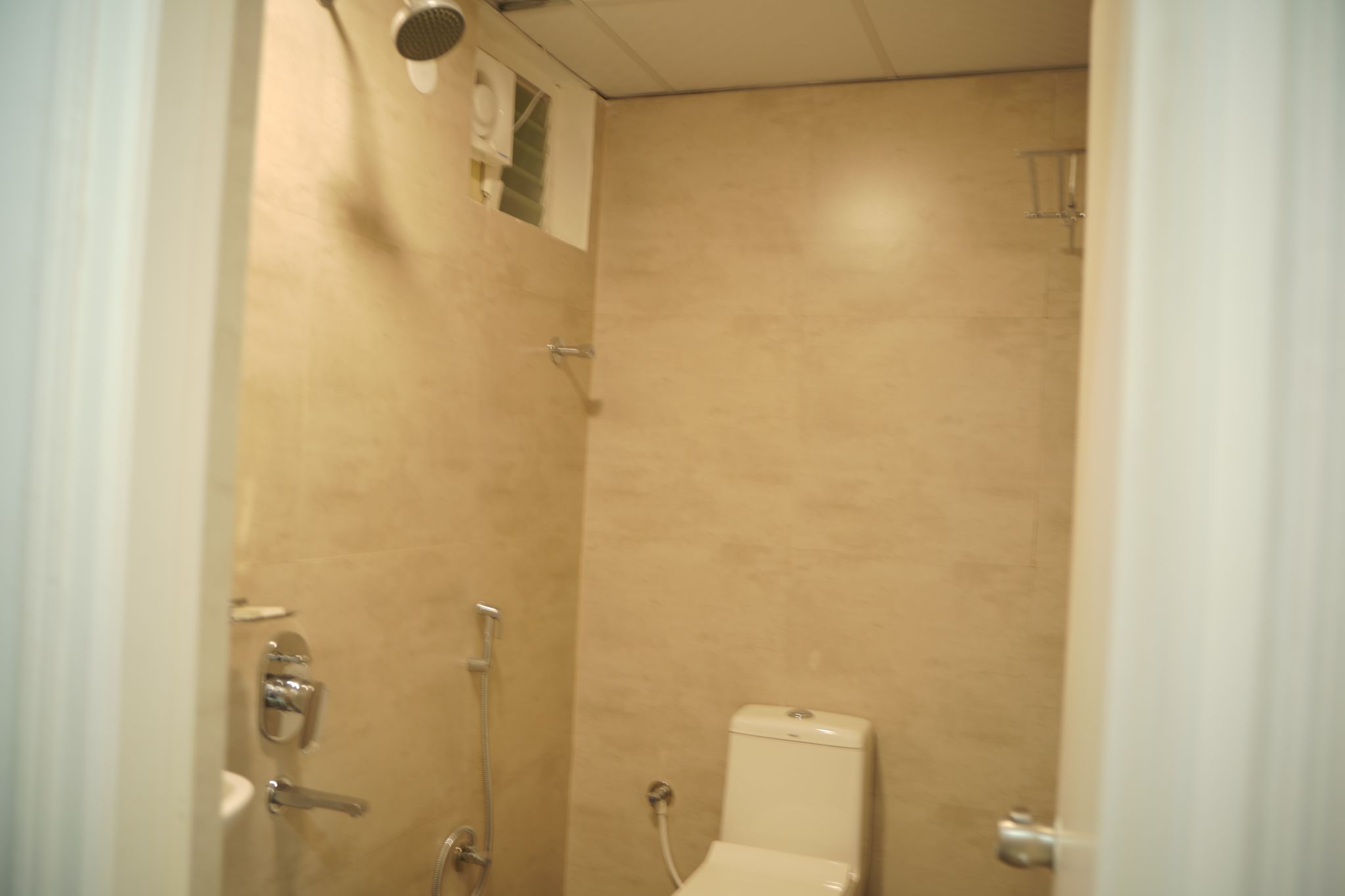 Hotel Flamount Hitech City Deluxe Rooms 16