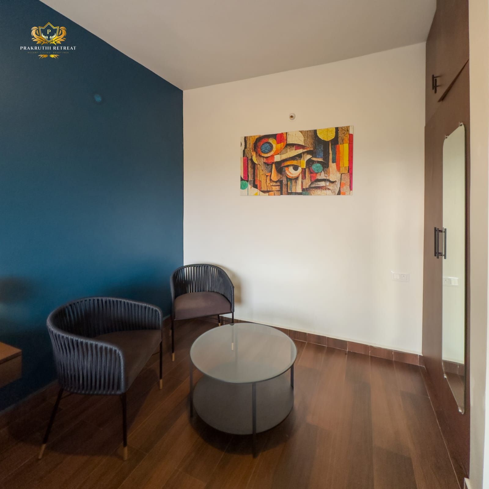 Suite Room with King Bed