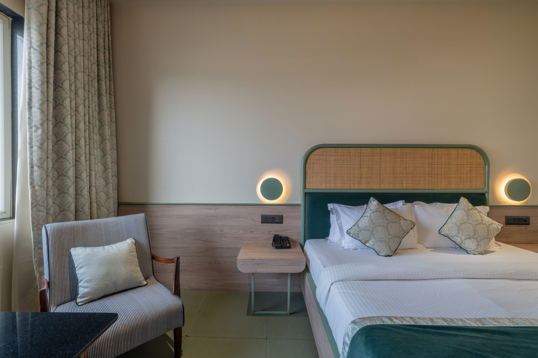 Hotel Highway Prince Neemrana Super Deluxe 4