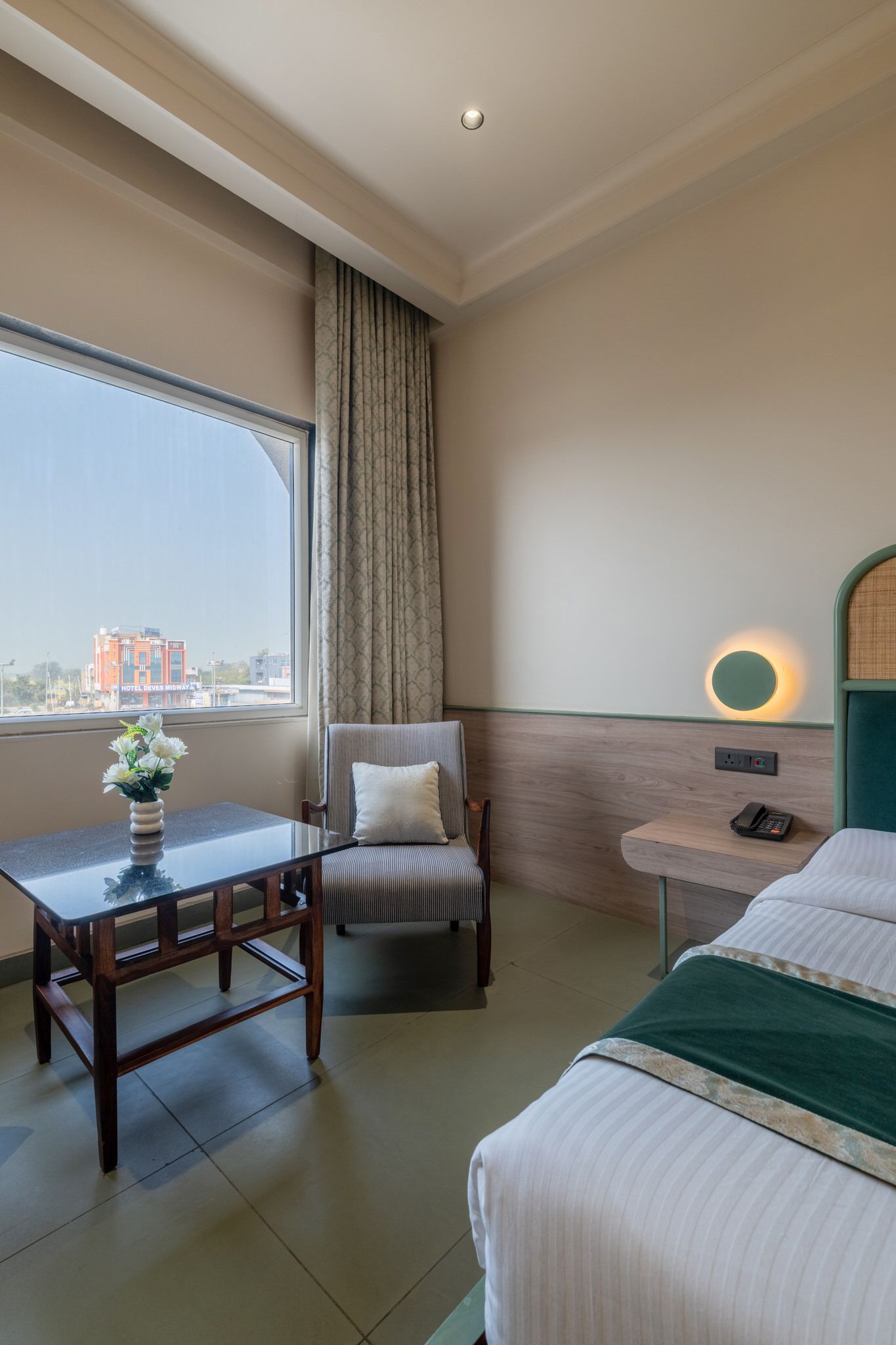 Hotel Highway Prince Neemrana Deluxe Room 3