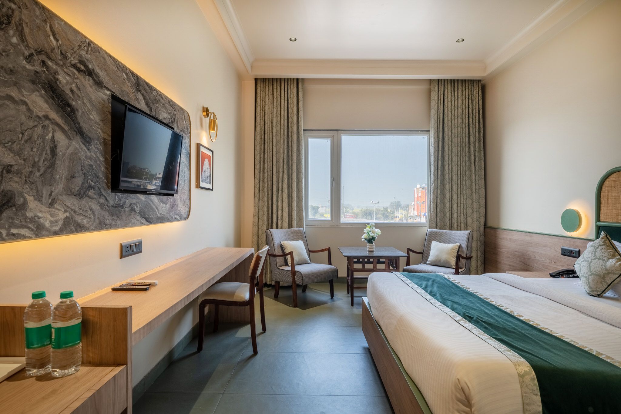 Hotel Highway Prince Neemrana Super Deluxe 6