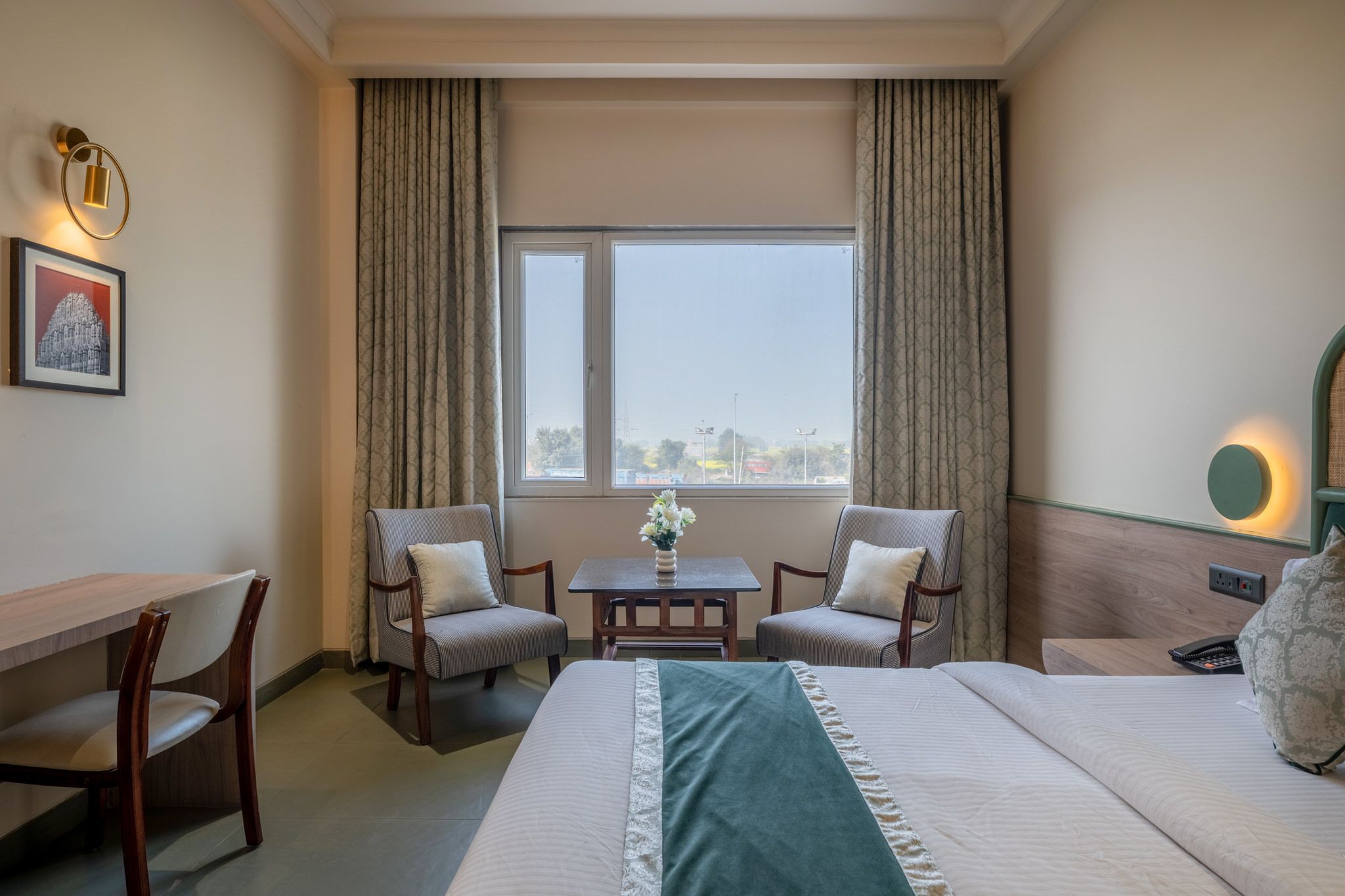 Hotel Highway Prince Neemrana Deluxe Room 6