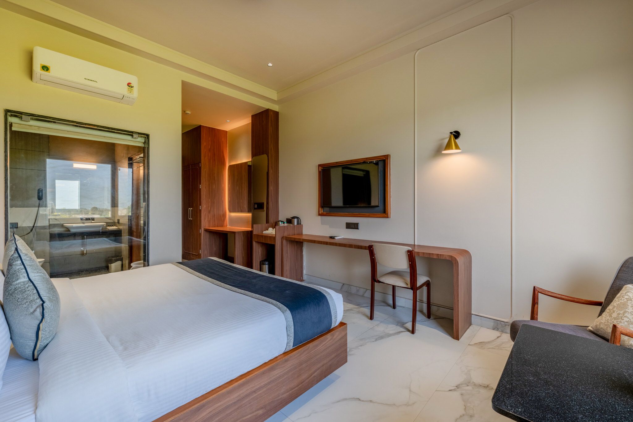 Hotel Highway Prince Neemrana Super Deluxe 15