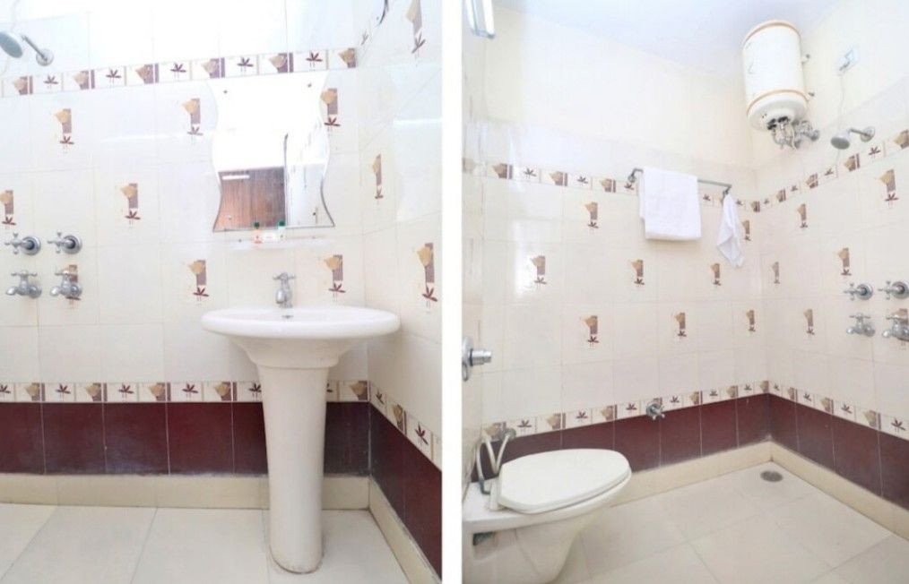 Hotel Celebration Deluxe Room 5