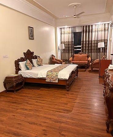 MAHARAJA ROOM