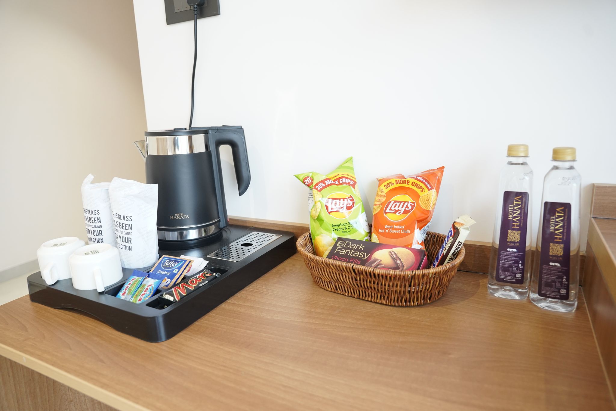 Hotel Hanata by addon Deluxe King Room 2