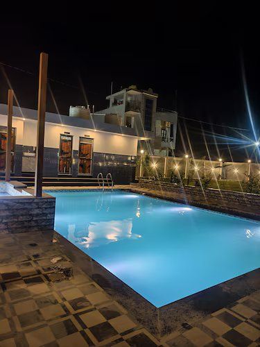 Hotel The Crystal  Pool View Room 4