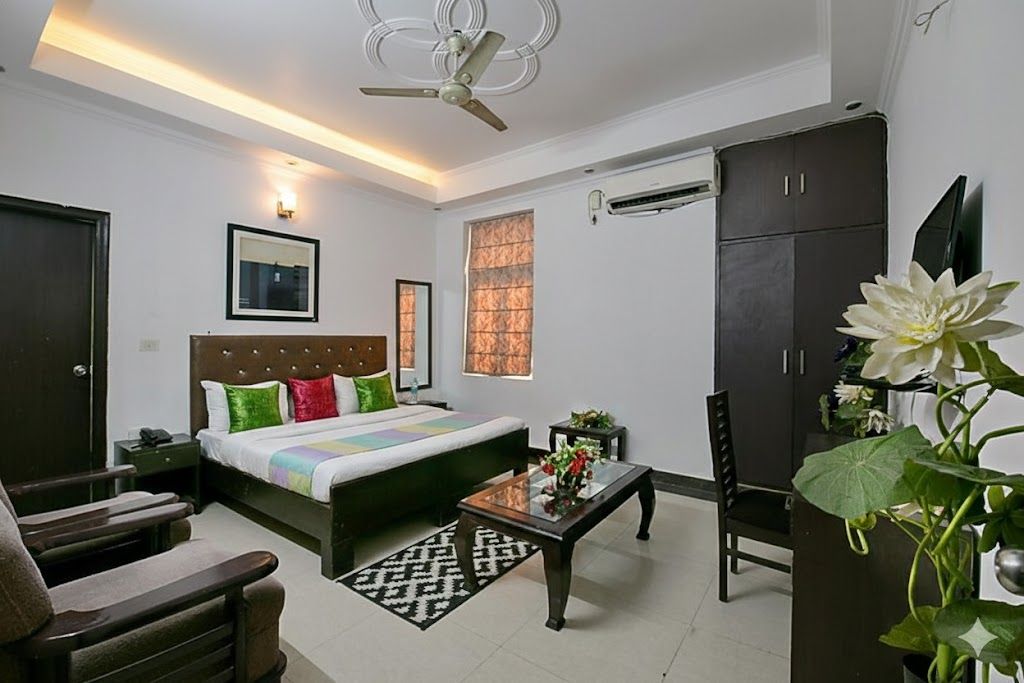 Hotel Diamond Stay By ASPL Deluxe Room