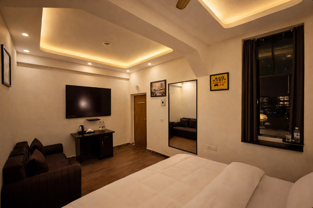 Deluxe Room with City View