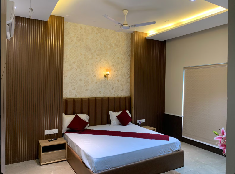 GRAND VISTA HOTEL Delxue Room 7