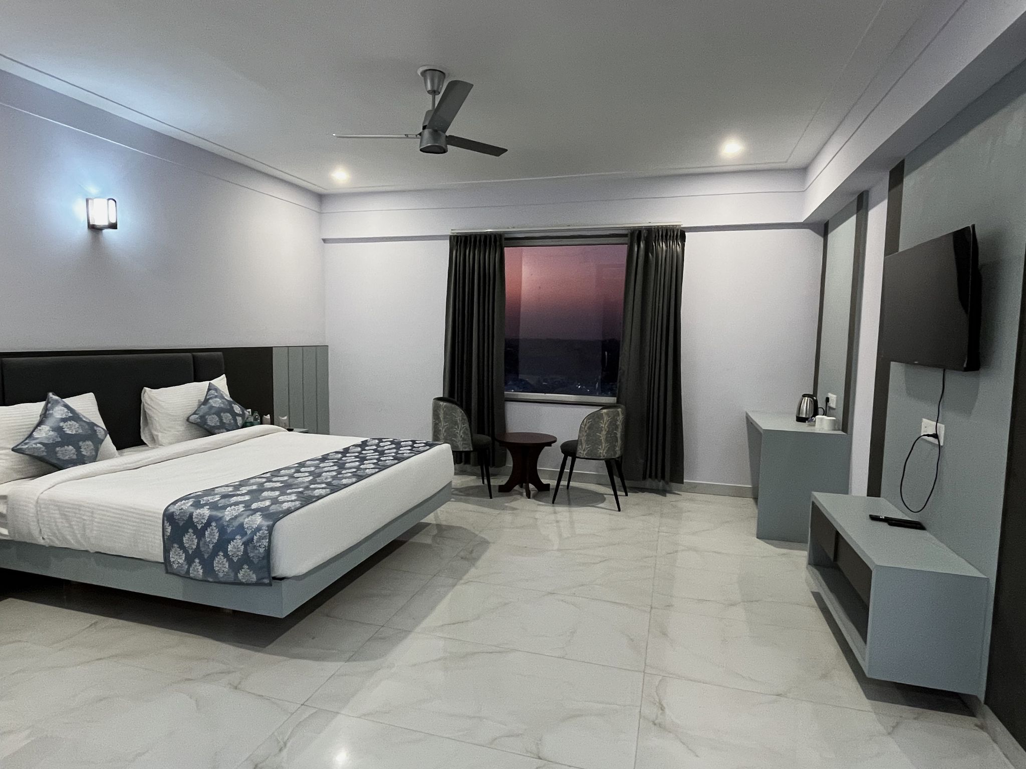 Premium Room With Jacuzzi