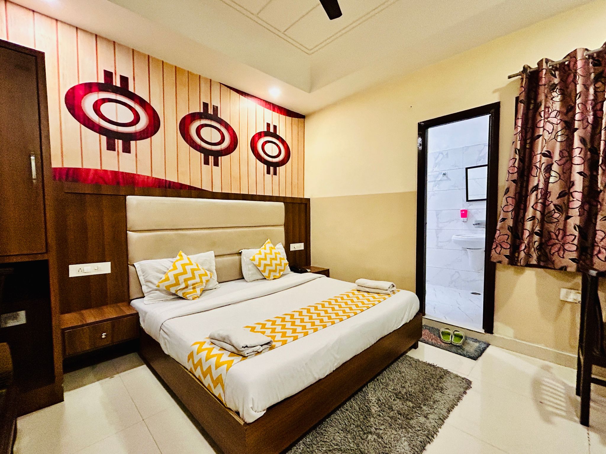 Hotel Royal Villa Deluxe Room 12