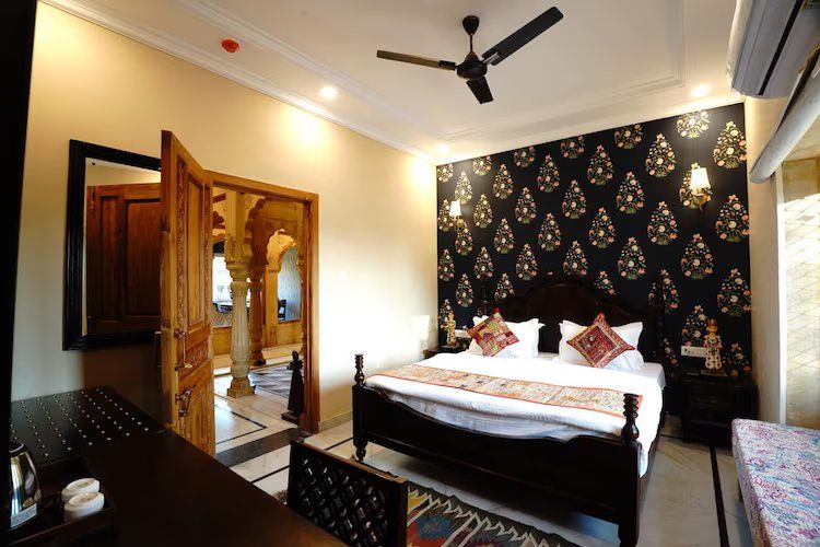 The Rising Haveli Deluxe City View 6
