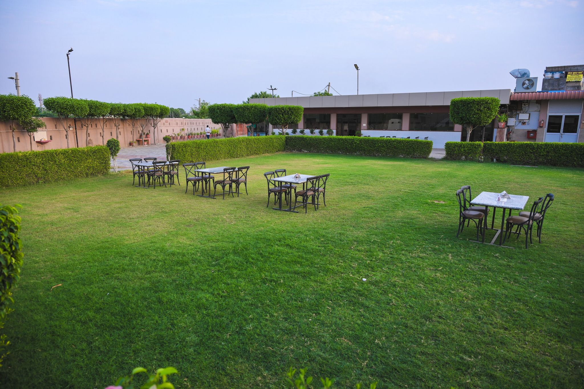 Apple Resort & Restaurant