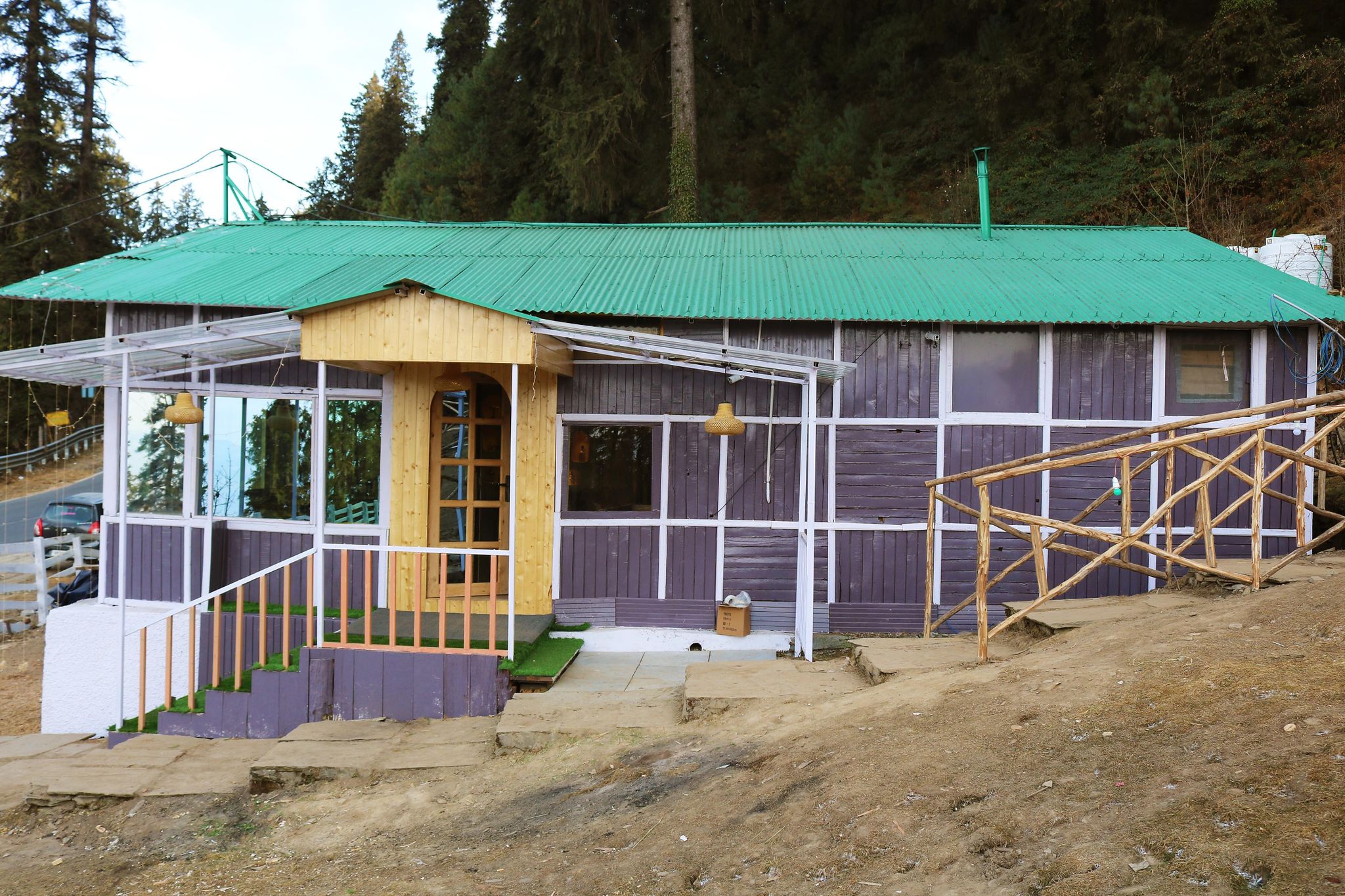 The Zukhara - A Luxury Glamping Dome Resort in Narkanda