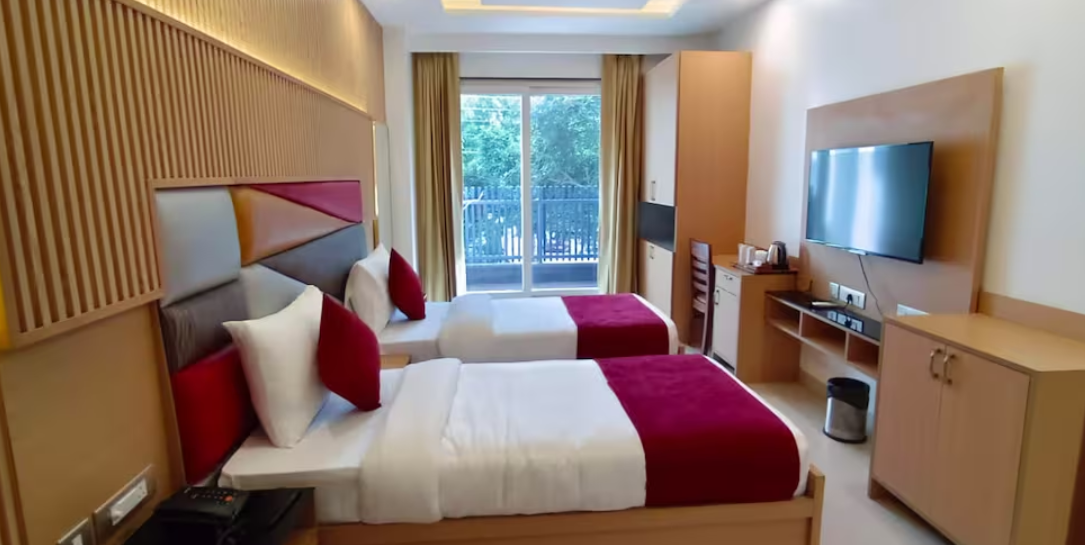 Superior Room with Balcony