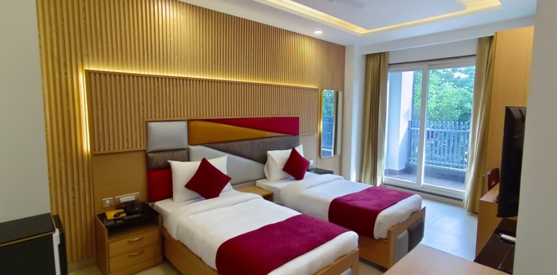 Superior Room with Balcony