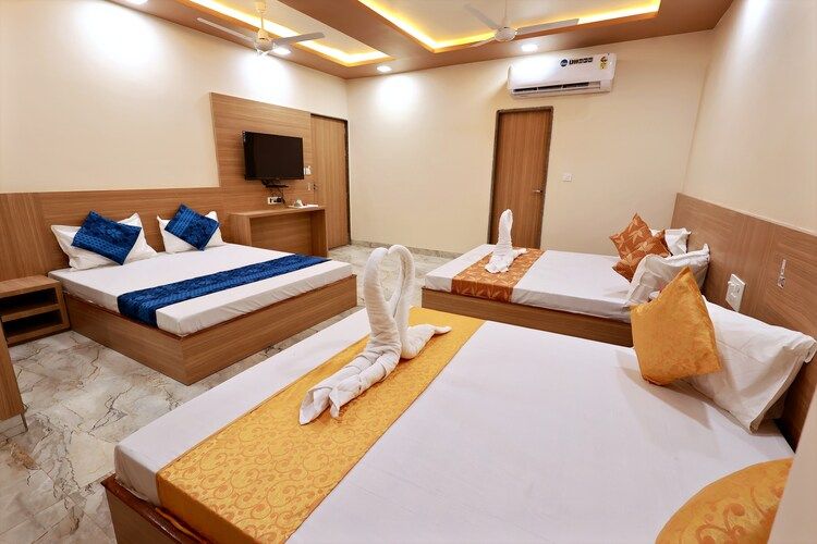 Royal Premium Family Room